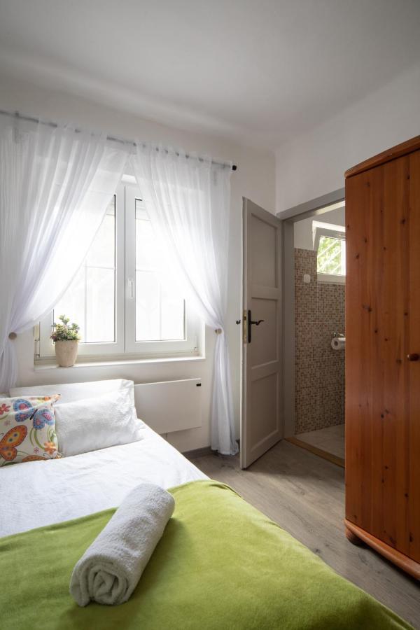 Villa Oliva 8 Fos Balatoni Nyaralo à Balatonakarattya Extérieur photo
