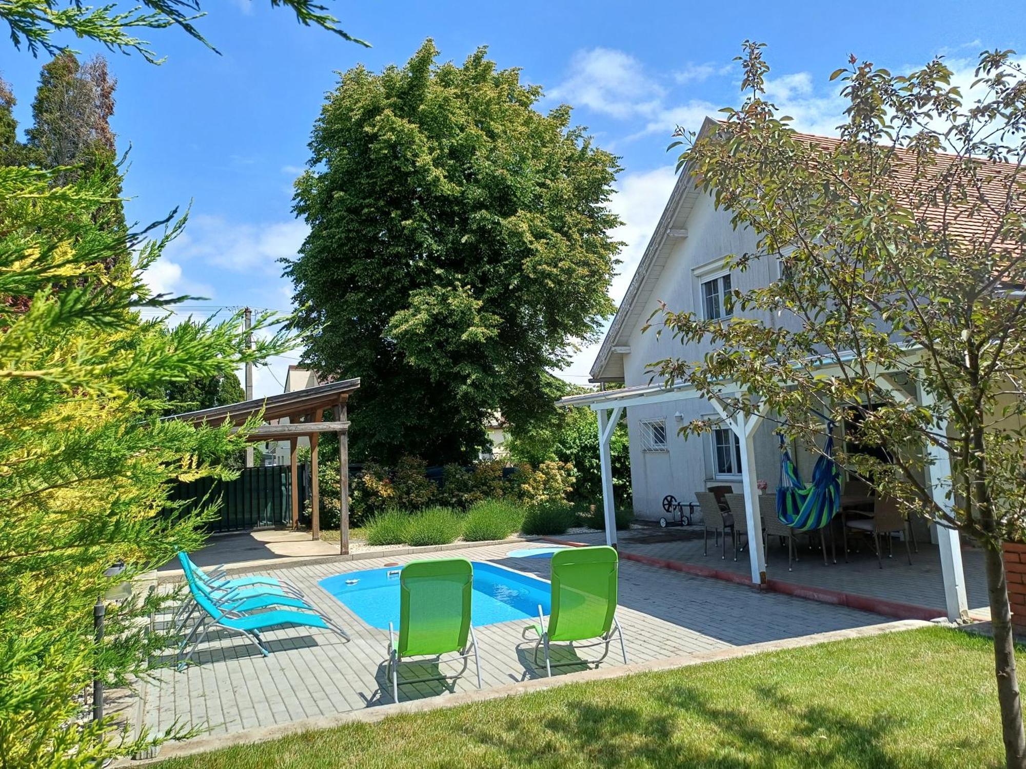 Villa Oliva 8 Fos Balatoni Nyaralo à Balatonakarattya Extérieur photo